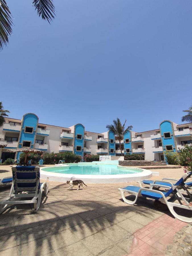 Sal Service Blu Moradias Residence With Pool Santa Maria Bagian luar foto